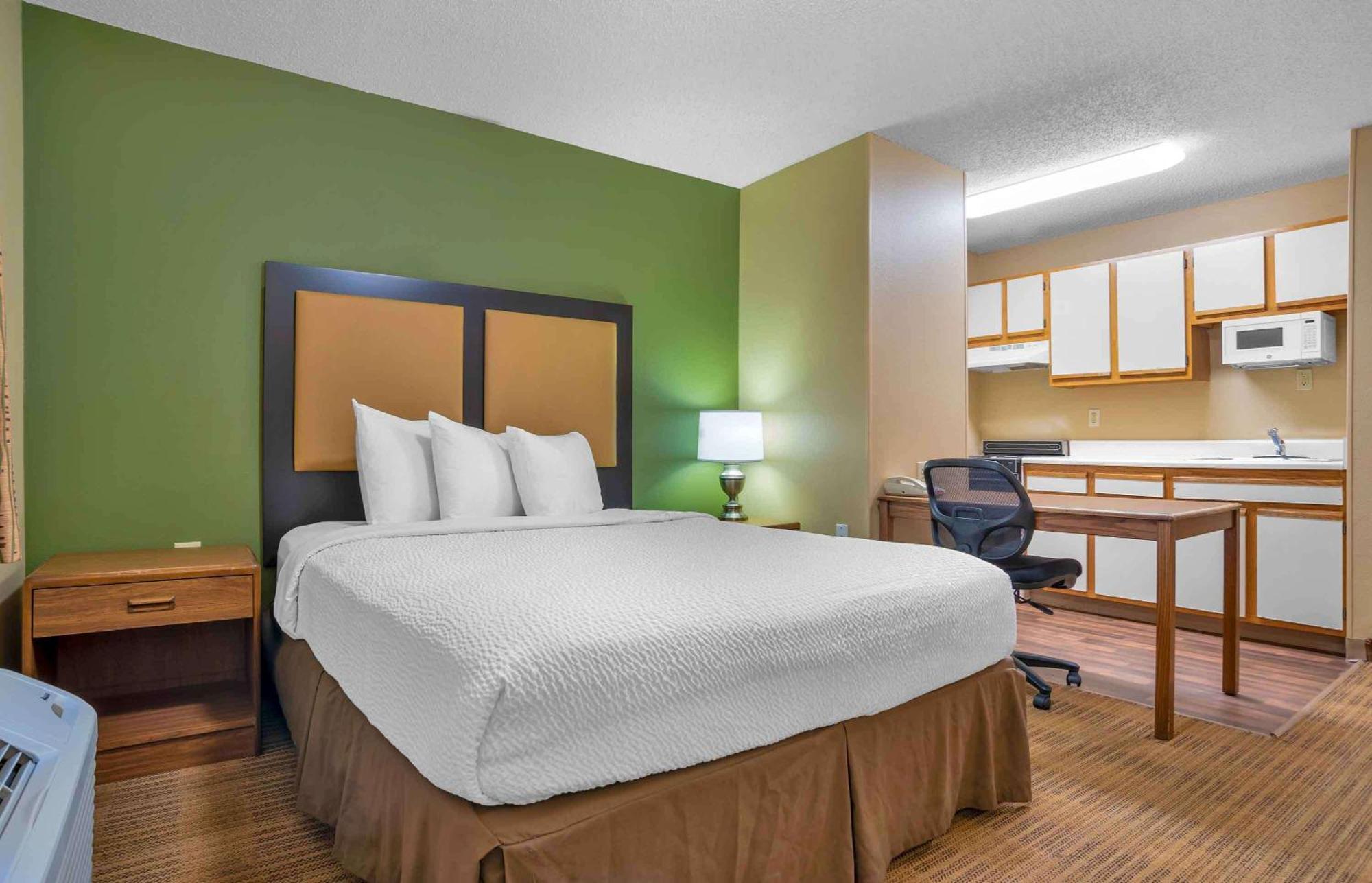 Suburban Studios Indianapolis Northwest - College Parks Exteriér fotografie