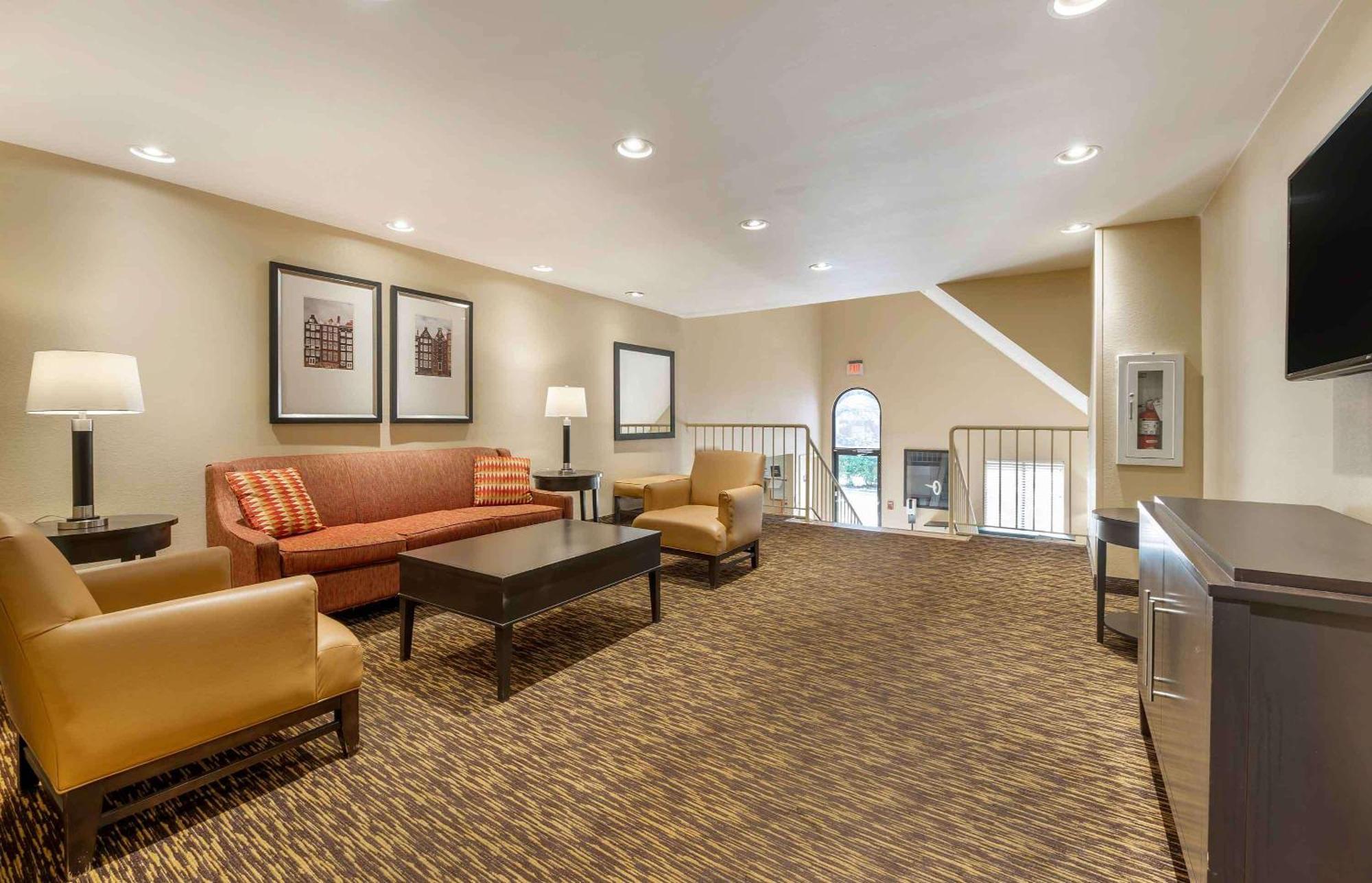 Suburban Studios Indianapolis Northwest - College Parks Exteriér fotografie
